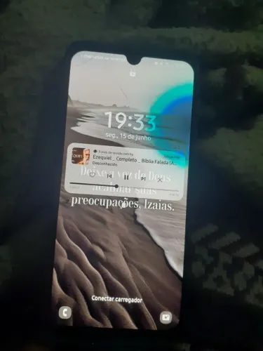 Vende-se ou troca 2 celulares (a22 e a220) os dois tem 128GB 