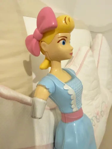 Betty toy story - leia descrição 