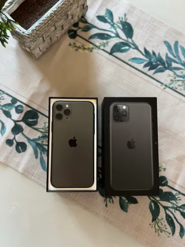iPhone 11 pro 256gb todo original na caixa com nota fiscal