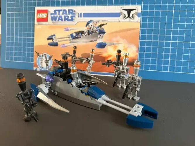 8015 LEGO STAR WARS Assassin Droids Battle Pack