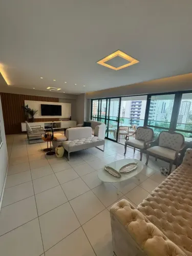 Apartamento de alto padrão na Torre | 203m² | 4 suítes + 3 vagas | Lazer completo!