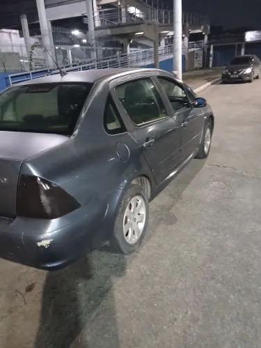 Peugeot 307 Sed. Feline 2.0/2.0 Flex 16V 4P Mec. 2007