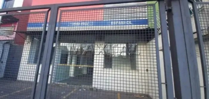 Prédio comercial para alugar no Tucuruvi com 382m², com 15 salas, 5 banheiros e 3 vagas.