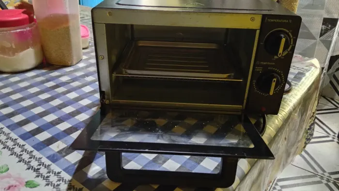 Vendo forno elétrico Black+ Decker