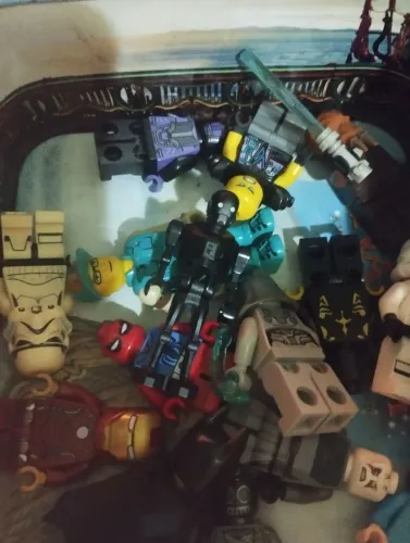 LOTE LEGO 15 MINIFIGURAS ORIGINAIS