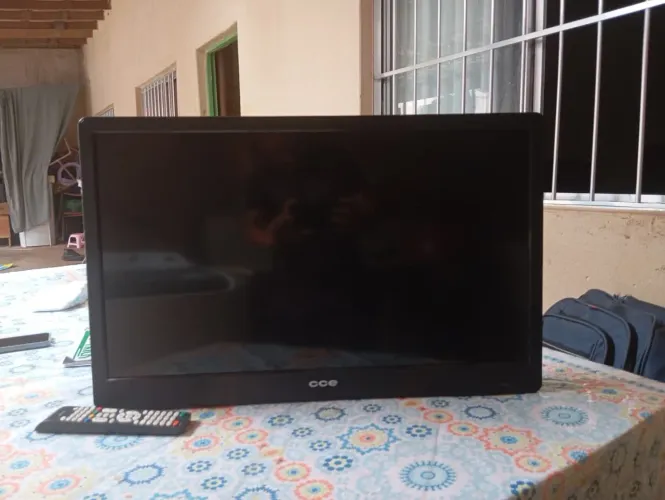 TV CCE 32 polegadas 