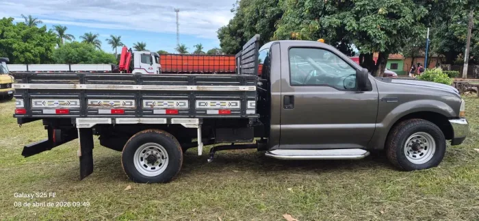 Ford F-350 3.9 8V Turbo Diesel Mec. 2001