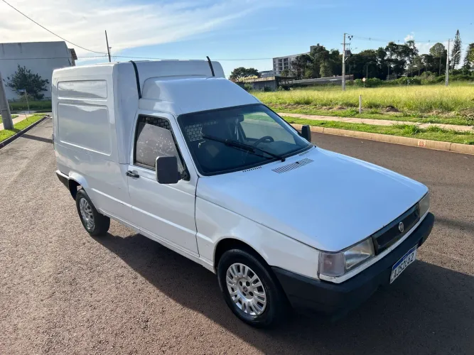 Fiat Fiorino Furgão 1.5 MPI / I.e. (álcool) 2001