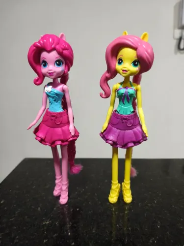 Fluttershy e Pinkie Pie Equestria Girls