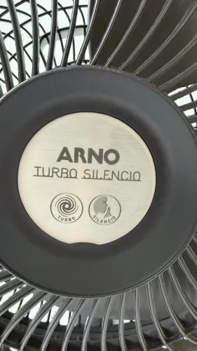 Ventilador de mesa Arno - Turbo Silêncio 30cm com timmer. 220V