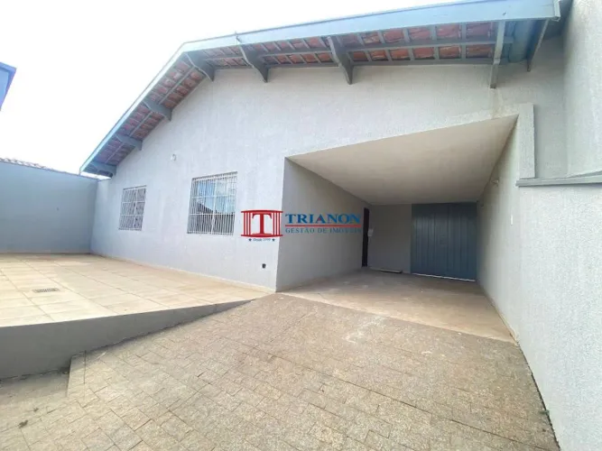 Casa com 3 dormitórios, 130 m² - venda por R$ 750.000 ou aluguel por R$ 4.500/mês - Nova P