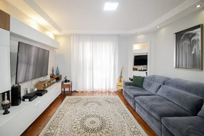 Apartamento em Vila Gomes Cardim