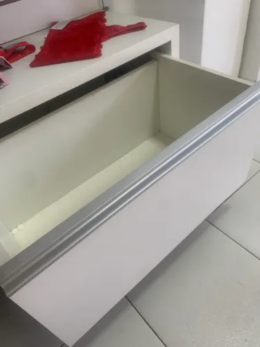 Vendo expositor em MDF 