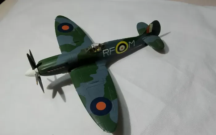 Miniatura Supermarine Spitfire