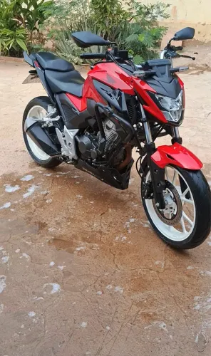 VENDO CB TWISTER 300F NÃO ACEITO TROCAS
