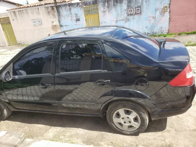 Ford Fiesta Sed. Personnalite 1.0 8V 4P 2006