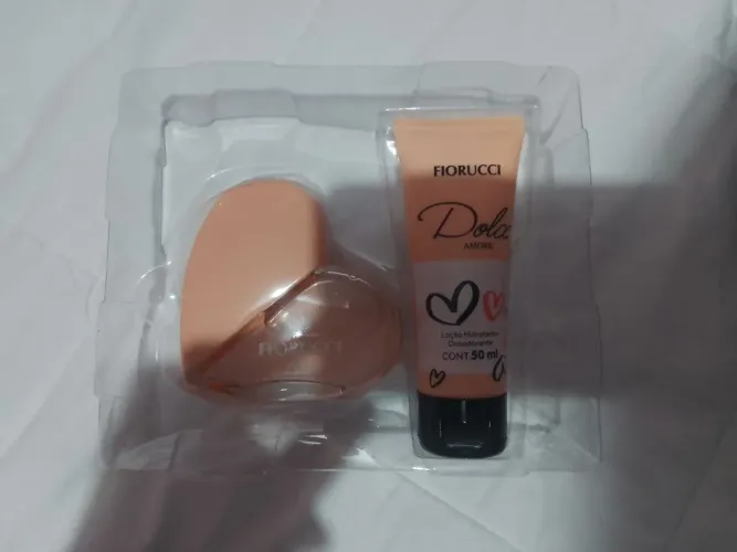 Perfume e hidratante Dolce