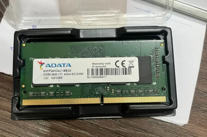 Memoria RAM ADATA para Notebook 4gb Ddr4 Pc4-2400Mhz