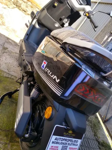 SCOOTER ELÉTRICA IRUN G12 1000W