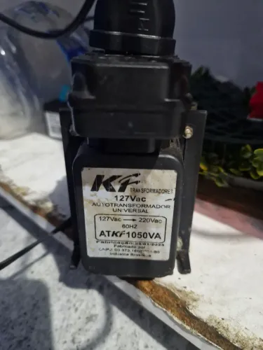 Transformadores de voltagem