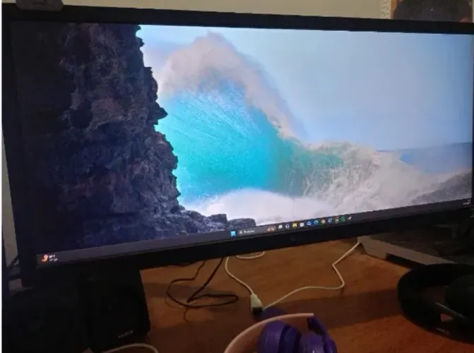 LG 25.7" UltraWide Full HD 75Hz 1ms Preto 26WQ500-B.AWZM