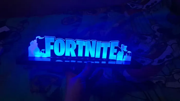 Iluminaria Led Fortnite cor azul