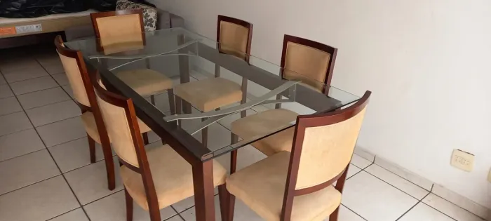 Mesa de jantar 6 lugares