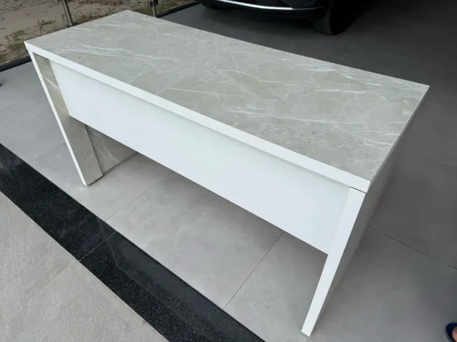 Mesa para Escritório / Estudo