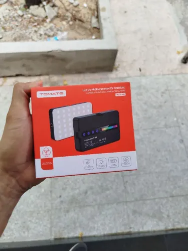 ? Luz de Preenchimento LED RGB para Celular - Tomate MLG-165 ?