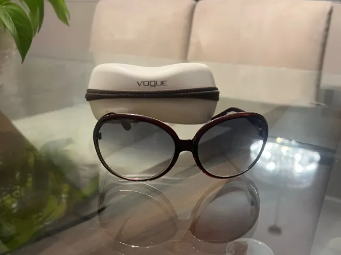 óculos de sol vogue vo2512s