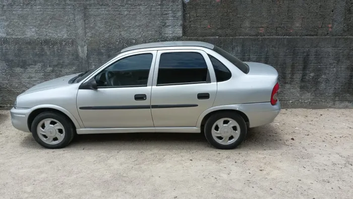 Chevrolet Corsa Wagon GLS 1.6 8V 4P 2001