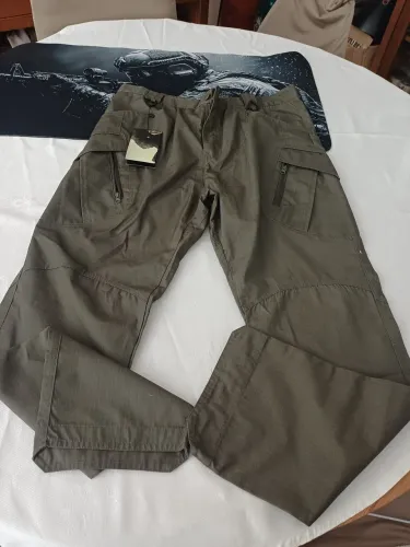 Calça Out aventuras tam. GG nova etiqueta. 