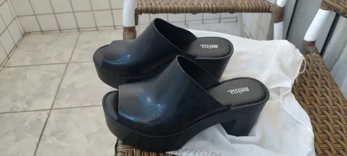 Sandália melissa preta alta 37