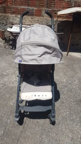 Carrinho de bebê