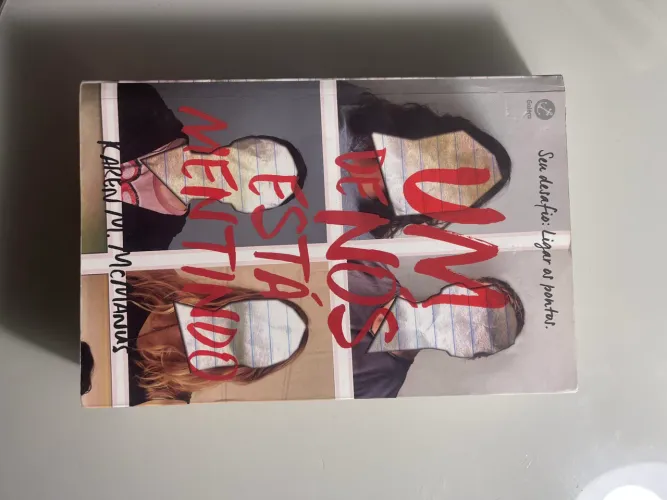 Livro um de nós esta mentindo
