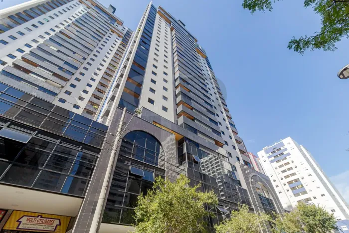 Apartamento mobiliado reformado à venda, champagnat, CURITIBA - PR