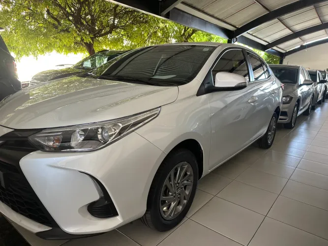 Toyota Yaris XS Sedan 1.5 Flex 16V 4P Aut. 2024