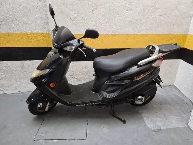 Suzuki Burgman 125 (2007/2008)- No estado 