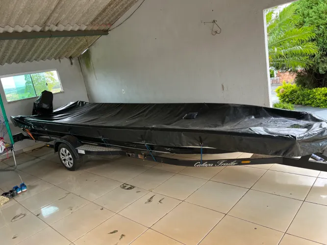 Canoa calaça 6 metros