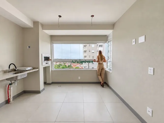 Apartamento à venda no Kingdom Towers, 63,78 m² e 2 suítes