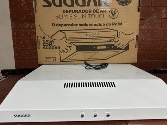 Depurador de ar suggar slim 60CM BIVOLT .