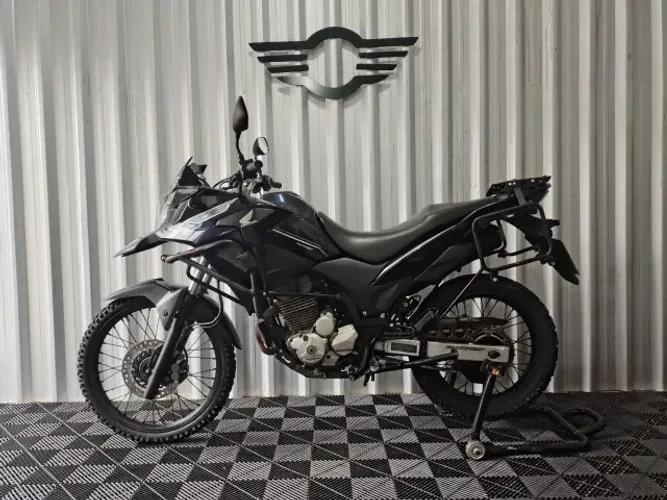 XRE 300