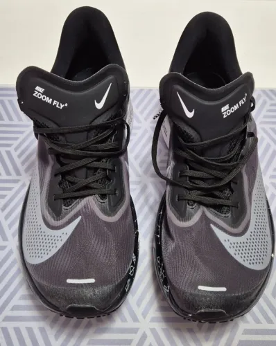 Nike Zoom Fly 6 - Tamanho 45 - Usado - Menos de 50km rodados