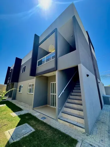 Imóvel para venda possui 48 metros quadrados com 2 quartos em Barrocão - Itaitinga - CE