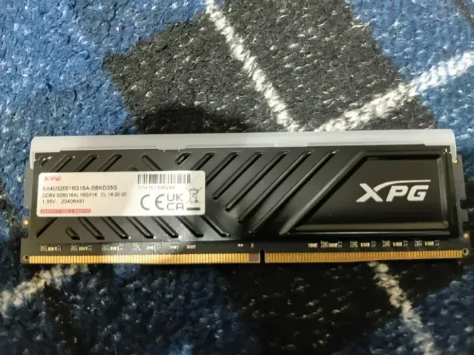 Memória DDR4 XPG Spectrix D35G, RGB, 16GB, 3200MHz cl16