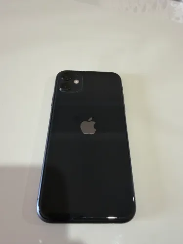 iPhone 11 - 128 GB