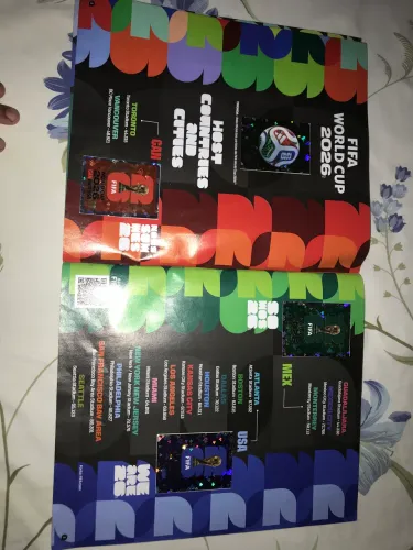 ÁLBUM DA COPA DO MUNDO COMPLETO 2026 + 250 figurinhas