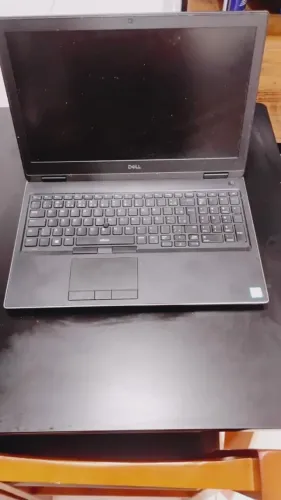 Notebook Dell Precision 7530: workstation móvel com Xeon e NVIDIA Quadro