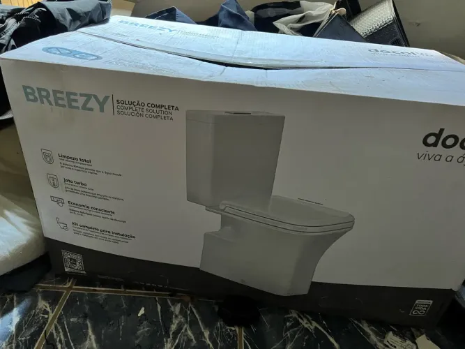 Vaso luxuoso nunca usado