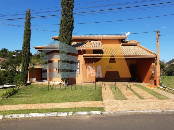 CASA RESIDENCIAL em PEDREIRA - SP, Colinas de São Pedro